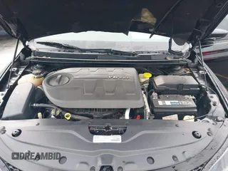 2015 Chrysler 200 S with VIN 1C3CCCBG5FN644092, listed as a IAAI auction lot 40822108 with 94,400 mi miles. Bid and sale history available at carsss.com. Image 10.