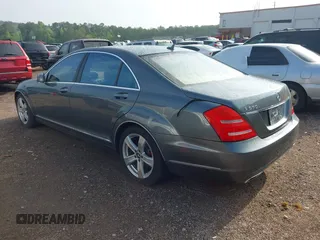 2010 Mercedes-Benz S 550 with VIN WDDNG7BB5AA326323, listed as a IAAI auction lot 42101314 with 112,946 mi miles and . Bid and sale history available at DreamBid. Image 3.