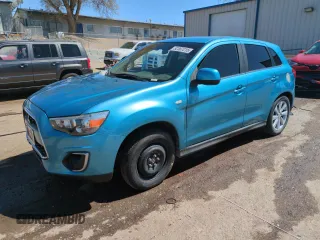 2013 Mitsubishi Outlander SE z VIN 4A4AR4AU6DE019222, wystawiony jako Copart lot #52367215 z przebiegiem 148 819 mil mil oraz Szkoda całkowita • Salvage title. Historia ofert i sprzedaży dostępna na DreamBid. Obrazek 1.