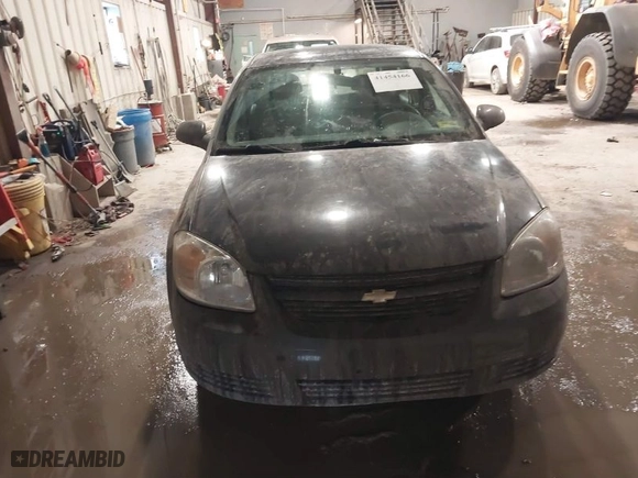 2009 Chevrolet Cobalt LT w/2LT with VIN 1G1AT58H597102135, listed as a IAAI auction lot 41454166 with 170,286 mi miles. Bid and sale history available at carsss.com. Image 6.