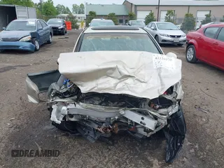 2000 Nissan Maxima GXE z VIN JN1CA31D2YT531324, wystawiony jako IAAI lot #42126970 z przebiegiem 141 864 mil mil oraz . Historia ofert i sprzedaży dostępna na DreamBid. Obrazek 13.