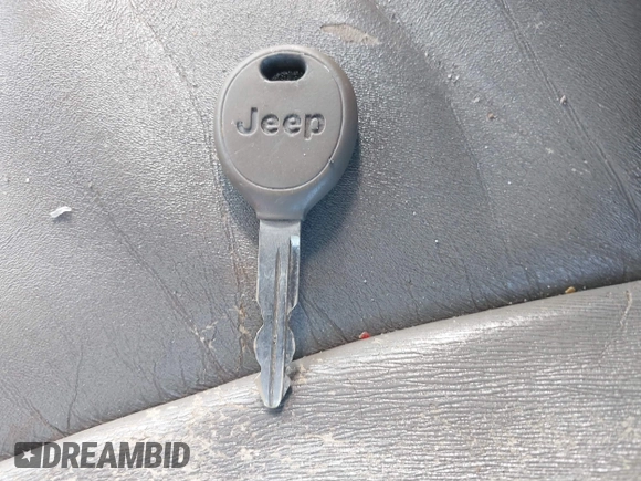2002 Jeep Grand Cherokee Limited with VIN 1J4GX58S82C228062, listed as a IAAI auction lot 41657705 with 168,991 mi miles and . Bid and sale history available at DreamBid. Image 11.