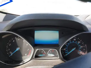 2016 Ford Escape Titanium with VIN 1FMCU0J96GUB36680, listed as a IAAI auction lot 41446705 with 137,926 mi miles. Bid and sale history available at carsss.com. Image 7.