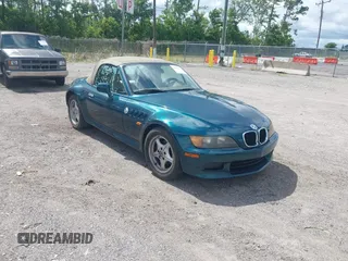 1999 BMW Z3 2.5 with VIN 4USCH9336XLF81090, listed as a IAAI auction lot 42742278 with 164,341 mi miles and . Bid and sale history available at DreamBid. Image 1.