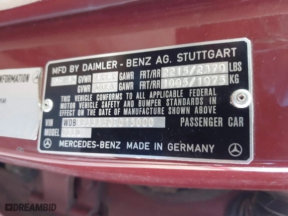1982 Mercedes-Benz 300 Series 300D-T with VIN WDBAB33A5CB013080, listed as a IAAI auction lot 41734842 with 297,205 mi miles. Bid and sale history available at carsss.com. Image 9.