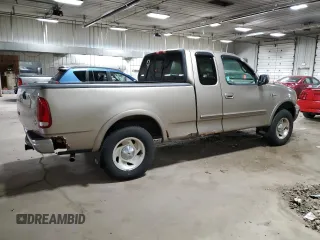 2001 Ford F-150 XL with VIN 1FTRX18L21NB49912, listed as a Copart auction lot 53492365 with 137,171 mi miles and Non Repairable. Bid and sale history available at carsss.com. Image 3.
