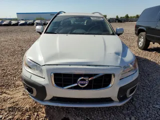 2013 Volvo XC70 3.2L with VIN YV4952BL7D1163530, listed as a Copart auction lot 74746084 with 98,045 mi miles and Salvage Title. Bid and sale history available at DreamBid. Image 5.