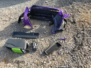 2022 Lamborghini Urus z VIN ZPBUA1ZL5NLA17828, wystawiony jako Copart lot #77248774 z przebiegiem Nie podano mil oraz Szkody całkowita. Historia ofert i sprzedaży dostępna na DreamBid. Obrazek 13.