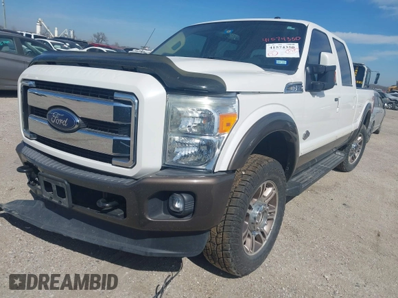 2015 Ford Super Duty F-250 SRW Lariat with VIN 1FT7W2BT0FEB68815, listed as a IAAI auction lot 41574350 with 162,905 mi miles. Bid and sale history available at carsss.com. Image 2.
