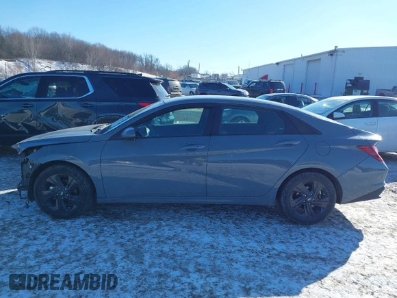 2021 Hyundai Elantra SEL z VIN KMHLS4AGXMU210920, wystawiony jako IAAI lot #41637511 z przebiegiem 55 389 mil mil oraz . Historia ofert i sprzedaży dostępna na DreamBid. Obrazek 15.