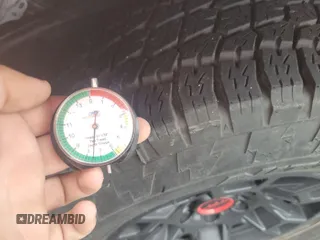 2023 Toyota 4Runner TRD Pro z VIN JTELU5JR4P6107986, wystawiony jako IAAI lot #42575841 z przebiegiem 8 950 mil mil oraz . Historia ofert i sprzedaży dostępna na DreamBid. Obrazek 21.