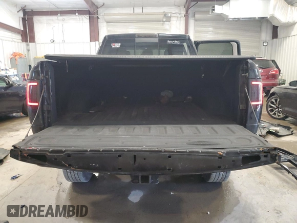 2015 Ram 2500 Laramie with VIN 3C6UR5FJ6FG537844, listed as a Copart auction lot 73176824 with 167,203 mi miles and Clean Title. Bid and sale history available at carsss.com. Image 6.