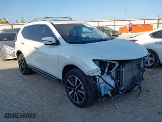 2017 Nissan Rogue SV with VIN 5N1AT2MV4HC857943, listed as a IAAI auction lot 40675317 with 30,638 mi miles. Bid and sale history available at carsss.com. Image 1.