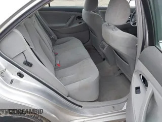 2009 Toyota Camry z VIN 4T1BE46K29U389669, wystawiony jako IAAI lot #41953360 z przebiegiem 176 136 mil mil oraz . Historia ofert i sprzedaży dostępna na DreamBid. Obrazek 8.