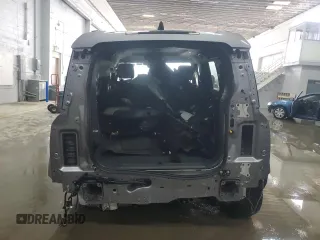 2021 Land Rover Defender S с VIN SALEJ7RX7M2062011, выставлен на аукционе Copart как лот 54678665 с пробегом 38 533 миль миль и Списание • Salvage title. История ставок и продаж доступна на DreamBid. Изображение 6.