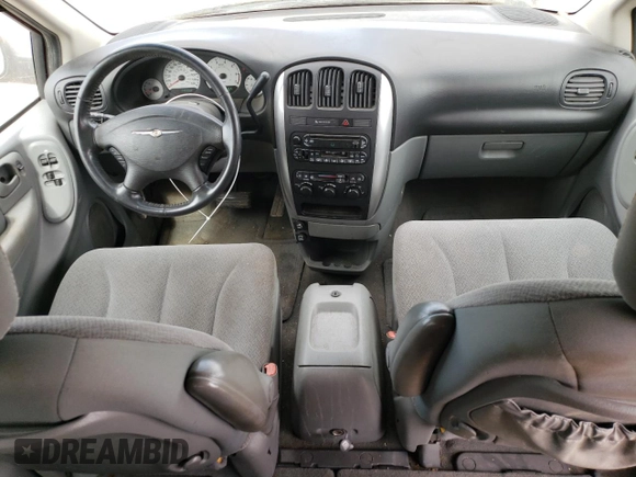 2006 Chrysler Town & Country LWB Touring with VIN 2A4GP54L56R858102, listed as a Copart auction lot 70631854 with 145,562 mi miles and Salvage Title. Bid and sale history available at carsss.com. Image 8.