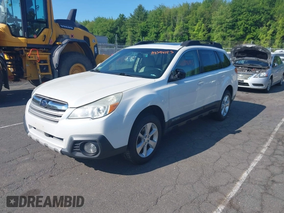 2013 Subaru Outback Limited с VIN 4S4BRBKC2D3234898, выставлен на аукционе IAAI как лот 42398113 с пробегом 204 946 миль миль и . История ставок и продаж доступна на DreamBid. Изображение 2.
