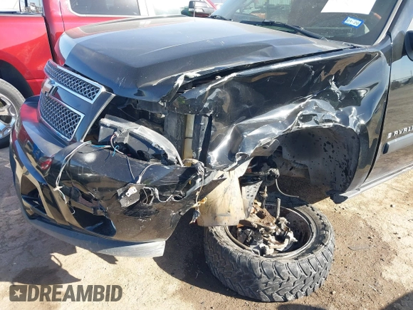 2007 Chevrolet Avalanche 1LT with VIN 3GNEC12017G297941, listed as a IAAI auction lot 41689687 with 166,066 mi miles and . Bid and sale history available at DreamBid. Image 6.