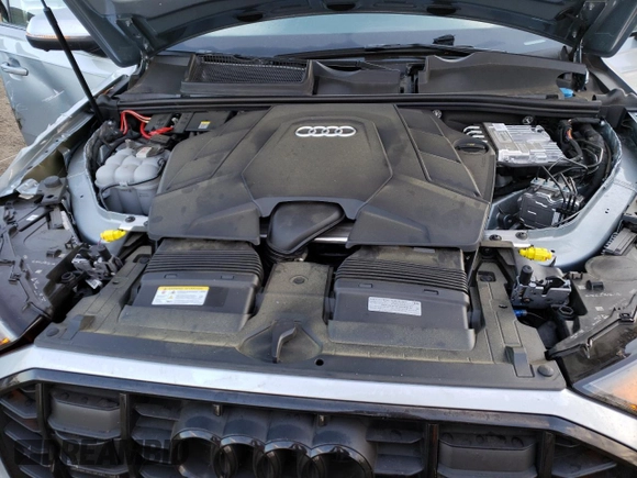 2024 Audi Q7 Premium Plus with VIN WA1LXBF71RD009928, listed as a Copart auction lot 77769904 with 12,012 mi miles and Salvage title. Bid and sale history available at DreamBid. Image 14.