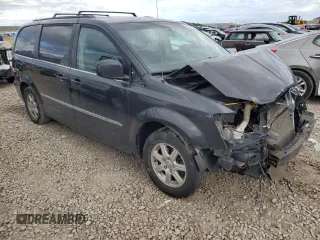 2012 Chrysler Town & Country Touring with VIN 2C4RC1BG3CR157692, listed as a Copart auction lot 51068304 with 133,229 mi miles and Salvage Title. Bid and sale history available at DreamBid. Image 4.