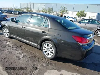2011 Toyota Avalon with VIN 4T1BK3DB6BU403682, listed as a IAAI auction lot 41928488 with 194,490 mi miles and . Bid and sale history available at DreamBid. Image 3.