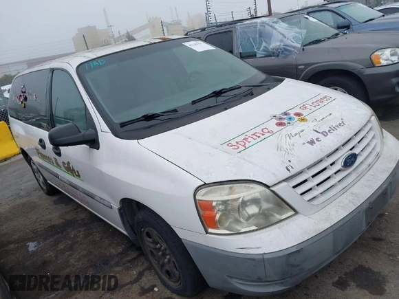 2004 Ford Freestar Cargo with VIN 2FTZA54674BB24626, listed as a IAAI auction lot 41243317 with 278,730 mi miles. Bid and sale history available at carsss.com. Image 1.
