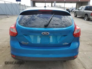 2014 Ford Focus SE z VIN 1FADP3K27EL418984, wystawiony jako Copart lot #53505085 z przebiegiem 118 980 mil mil oraz Szkoda całkowita • Salvage title. Historia ofert i sprzedaży dostępna na DreamBid. Obrazek 6.