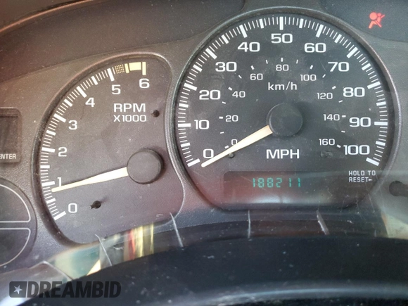 2002 Chevrolet Silverado 1500 with VIN 1GCEC14W52Z198932, listed as a Copart auction lot 51978105 with 188,211 mi miles and Salvage Title. Bid and sale history available at carsss.com. Image 9.