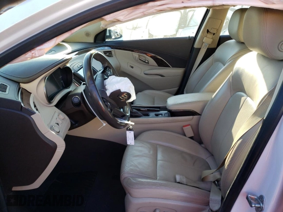 2016 Buick LaCrosse Premium II with VIN 1G4GF5G32GF152634, listed as a Copart auction lot 82438454 with 149,973 mi miles and Salvage Title. Bid and sale history available at carsss.com. Image 7.