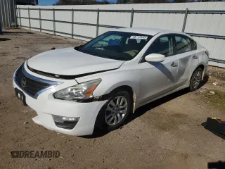 2015 Nissan Altima 2.5 S with VIN 1N4AL3AP0FN404121, listed as a Copart auction lot 88712545 with 165,575 mi miles and Salvage Title. Bid and sale history available at carsss.com. Image 1.