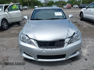 2010 Lexus IS 250 C z VIN JTHFF2C27A2509444, wystawiony jako IAAI lot #42014770 z przebiegiem 101 591 mil mil oraz . Historia ofert i sprzedaży dostępna na DreamBid. Obrazek 12.