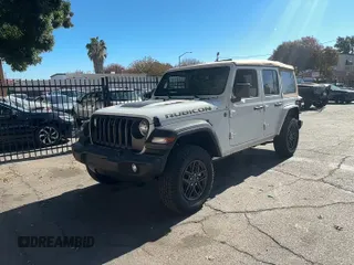 2022 Jeep Wrangler Unlimited Rubicon with VIN 1C4JJXFM9NW134501, listed as a Copart auction lot 90900765 with 25,997 mi miles and Clean title. Bid and sale history available at DreamBid. Image 11.