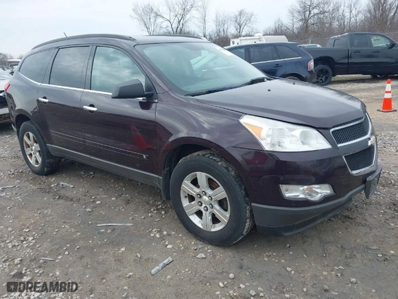 2010 Chevrolet Traverse LT w/1LT with VIN 1GNLRFED6AS128922, listed as a IAAI auction lot 41984488 with 234,873 mi miles. Bid and sale history available at carsss.com. Image 1.