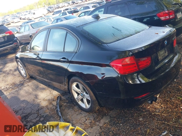 2015 BMW 3 Series 328i with VIN WBA3A5C59FF609332, listed as a IAAI auction lot 41994091 with 194,245 mi miles. Bid and sale history available at carsss.com. Image 3.