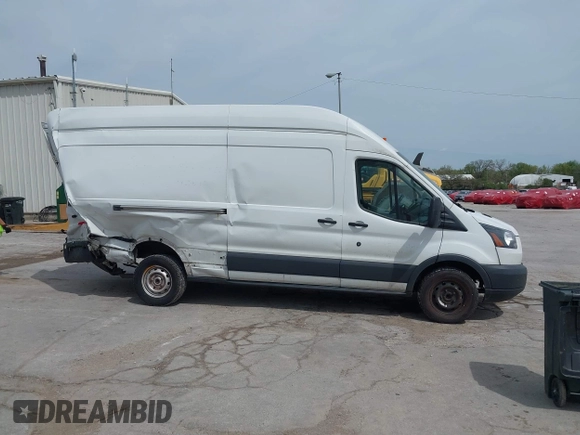2017 Ford Transit z VIN 1FTBW3XM8HKB27922, wystawiony jako IAAI lot #42129209 z przebiegiem 377 514 mil mil oraz . Historia ofert i sprzedaży dostępna na DreamBid. Obrazek 13.