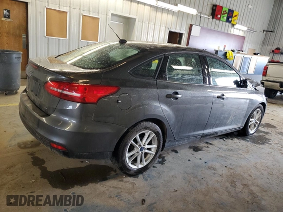 2017 Ford Focus SE z VIN 1FADP3F24HL319991, wystawiony jako Copart lot #47522025 z przebiegiem 92 997 mil mil oraz Czysty tytuł • Clean title. Historia ofert i sprzedaży dostępna na DreamBid. Obrazek 3.