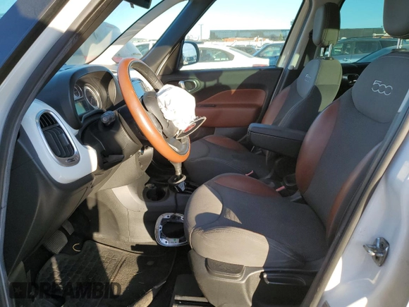 2014 FIAT 500L Trekking with VIN ZFBCFADH3EZ003868, listed as a Copart auction lot 88473055 with 102,132 mi miles and Salvage Title. Bid and sale history available at DreamBid. Image 7.