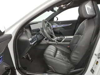 2024 BMW 7 Series 740i xDrive with VIN WBA33EH0XRCS76295, listed as a Copart auction lot 88346485 with 10,423 mi miles and Clean Title. Bid and sale history available at carsss.com. Image 7.
