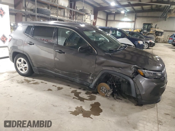 2022 Jeep Compass Sport z VIN 3C4NJCAB1NT145580, wystawiony jako Copart lot #47773065 z przebiegiem Nie podano mil oraz Szkoda całkowita • Salvage title. Historia ofert i sprzedaży dostępna na DreamBid. Obrazek 4.