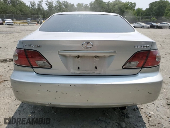2002 Lexus ES 300 with VIN JTHBF30G520020588, listed as a Copart auction lot 59204865 with 218,670 mi miles and Salvage title. Bid and sale history available at DreamBid. Image 6.
