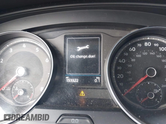 2018 Volkswagen Atlas SE с VIN 1V2KR2CA6JC576835, выставлен на аукционе IAAI как лот 42174916 с пробегом 153 322 миль миль и . История ставок и продаж доступна на DreamBid. Изображение 7.