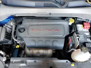 2022 Jeep Compass Trailhawk with VIN 3C4NJDDB5NT115984, listed as a Copart auction lot 85767205 with 38,761 mi miles and Salvage title. Bid and sale history available at DreamBid. Image 15.