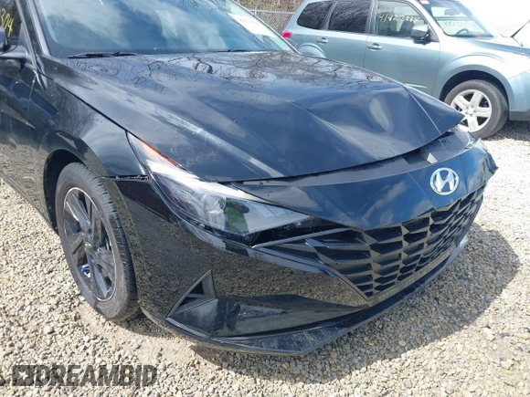 2022 Hyundai Elantra SEL with VIN KMHLM4AGXNU272717, listed as a IAAI auction lot 41879304 with 55,680 mi miles and . Bid and sale history available at DreamBid. Image 17.