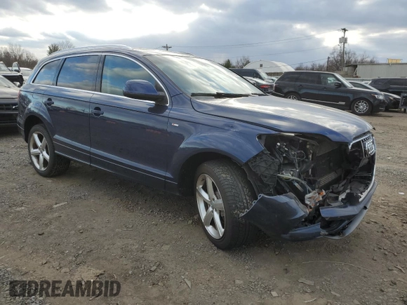 2010 Audi Q7 with VIN WA1MYAFE1AD005425, listed as a Copart auction lot 81697144 with 200,802 mi miles and Salvage title. Bid and sale history available at DreamBid. Image 4.