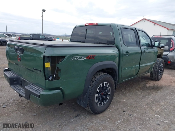 2024 Nissan Frontier PRO-4X with VIN 1N6ED1EK3RN609039, listed as a IAAI auction lot 41868044 with 9,957 mi miles. Bid and sale history available at carsss.com. Image 4.