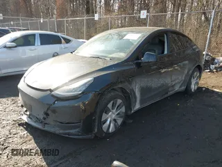 2022 Tesla Model Y Long Range with VIN 7SAYGDEE7NF316856, listed as a IAAI auction lot 41452234 with Not Provided miles and . Bid and sale history available at carsss.com. Image 17.