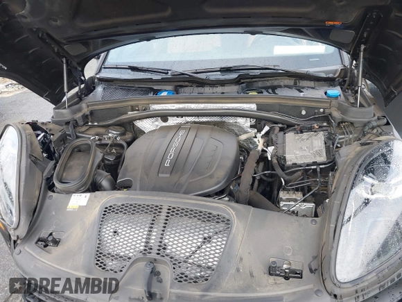 2021 Porsche Macan with VIN WP1AA2A51MLB17984, listed as a IAAI auction lot 40779673 with 55,627 mi miles and . Bid and sale history available at DreamBid. Image 10.
