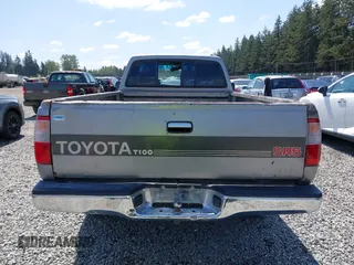 1993 Toyota T100 z VIN JT4VD20CXP0005278, wystawiony jako IAAI lot #42159540 z przebiegiem 110 334 mil mil oraz . Historia ofert i sprzedaży dostępna na DreamBid. Obrazek 16.