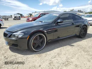 2010 BMW M6 z VIN WBSEH9C52ACY25265, wystawiony jako Copart lot #53721055 z przebiegiem Nie podano mil oraz Tytuł czysty. Historia ofert i sprzedaży dostępna na DreamBid. Obrazek 1.