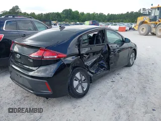 2020 Hyundai Ioniq Blue with VIN KMHC65LC8LU239139, listed as a IAAI auction lot 42216611 with 88,009 mi miles and . Bid and sale history available at DreamBid. Image 4.